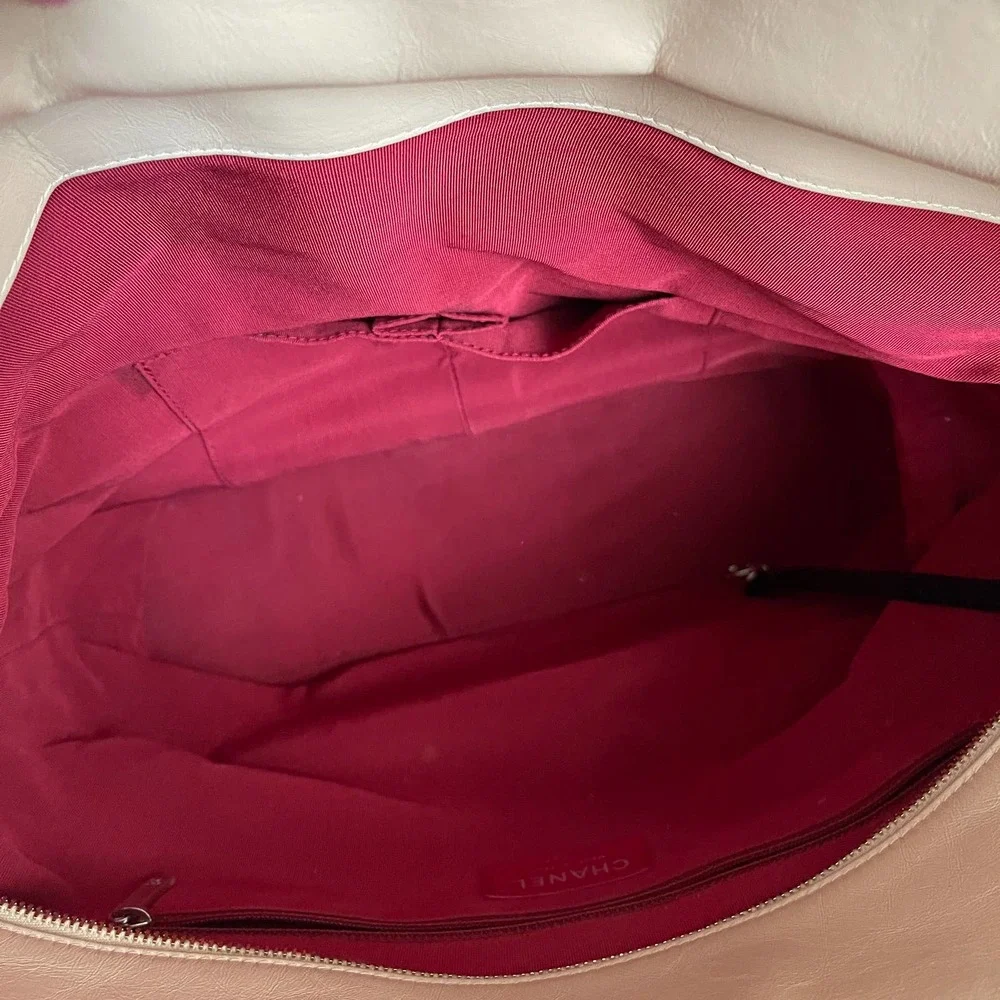 EUC Chanel Gabrielle Large Tote Beige Black - Picture 10 of 12